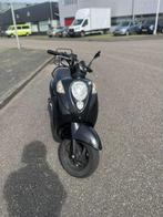 Sym mio 50, Fietsen en Brommers, Scooters | SYM, Benzine, Maximaal 45 km/u, 50 cc, Gebruikt