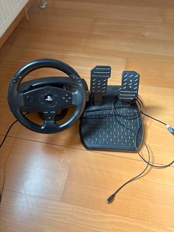 Thrustmaster Racestuur + Pedalen voor PlayStation beschikbaar voor biedingen