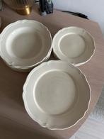 IKEA Servies Set Crème Wit klassiek | 4-6 personen, Huis en Inrichting, Keuken | Servies, Ophalen, Gebruikt, Bord(en), Effen