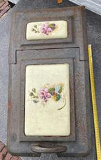 Antieke Gietijzeren Kolenbak met Tegels, Antiek en Kunst, Ophalen of Verzenden