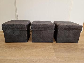 Set van 3 rieten manden, zwart beschikbaar voor biedingen