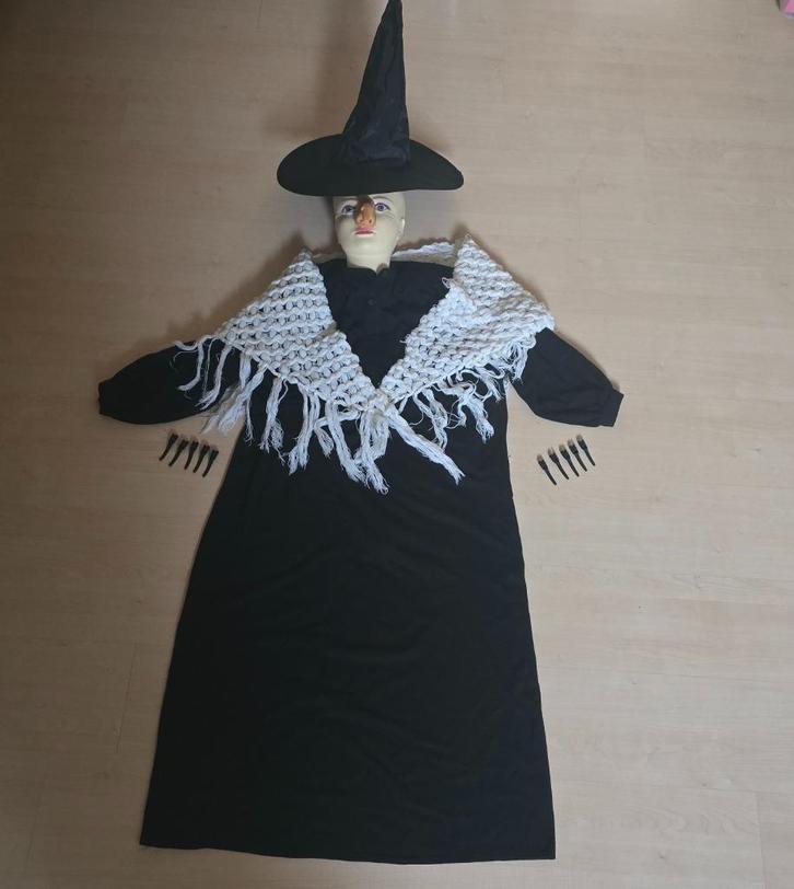 Heksenhoed + heksenneus + zwarte jurk + nagels, Kleding | Dames, Carnavalskleding en Feestkleding, Zo goed als nieuw, Ophalen of Verzenden