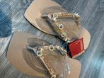 Havaianas slippers NIEUW, Kleding | Dames, Schoenen, Ophalen of Verzenden, Nieuw, Beige