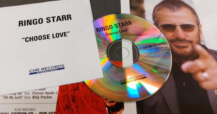 Ringo Starr PROMO CD + foto + postcards CNR 2005 Beatles, Cd's en Dvd's, Cd's | Pop, Zo goed als nieuw, 2000 tot heden, Verzenden