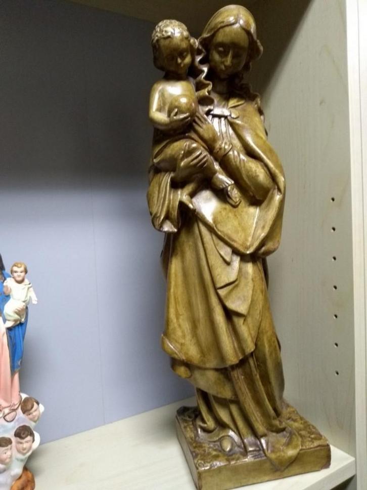 421 Groot oud beeld Maria en kind - gips - genummerd, Verzamelen, Religie, Zo goed als nieuw, Christendom | Katholiek, Beeld(je)