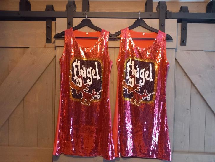 TE HUUR!!! Flügel jurkjes en diverse Flügelspullen, Hobby en Vrije tijd, Feestartikelen | Verhuur, Zo goed als nieuw, Ophalen