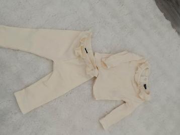 Baby Girl setje  beschikbaar voor biedingen