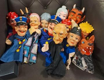 Poppenkast hand Poppen 13 stuks beschikbaar voor biedingen