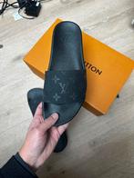 Louis Vuitton Badslippers 43 incl verzendkosten, Verzenden, Gedragen, Zwart, Slippers