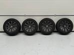 VW Tiguan 17 inch winterset michelin goodyear, Ophalen