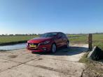 Mazda 3 2.0 Skyactiv-g 88KW HB 2015 Rood, Voorwielaandrijving, 1998 cc, Zwart, 4 cilinders