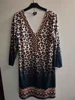 Jurk met steentjes., K DESIGN., Ophalen of Verzenden, Zo goed als nieuw, Maat 42/44 (L)