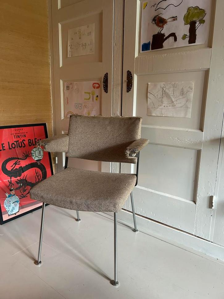 Originele Gispen stoelen, Huis en Inrichting, Stoelen, Gebruikt, Twee, Metaal, Stof, Bruin, Ophalen