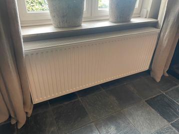 Brugman radiator 1600 x 600 x (extra dik 160mm) beschikbaar voor biedingen