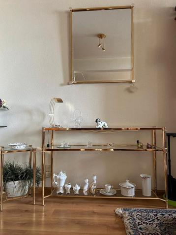 Mooie glazen sidetable, serveerwagen voor drank en spiegel  beschikbaar voor biedingen
