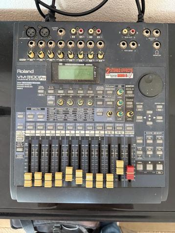 Roland VM-3100 digitale mixer beschikbaar voor biedingen