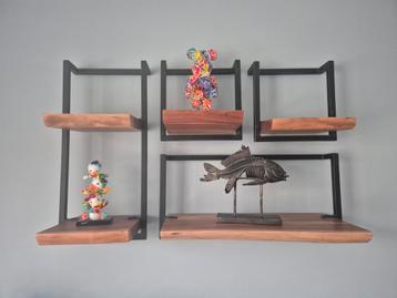 Hardhouten Wandplankjes - Set van 4 beschikbaar voor biedingen