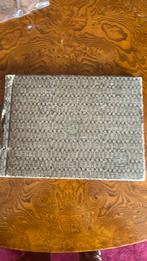 Heel oud Album met voetbalfoto plaatjes compleet, Ophalen of Verzenden, Gelezen, Plaatjesalbum