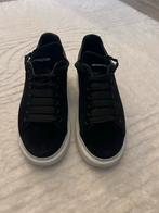 Alexander McQueen Sneakers Maat 37, Ophalen of Verzenden, Zo goed als nieuw, Zwart, Sneakers of Gympen