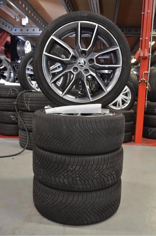18" Skoda Octavia Velgen 5x112 ET46 57.1 + All Seasonbanden, Auto-onderdelen, Banden en Velgen, Banden en Velgen, All Season, 17 inch