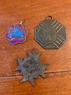 3 oude medailles, Postzegels en Munten, Penningen en Medailles, Ophalen of Verzenden
