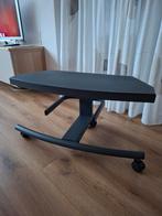 TV Tafel op Wieltjes - Handig en Mobiel!, Ophalen, Gebruikt, 50 tot 100 cm, Metaal