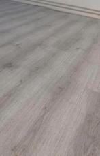 Grijze tint laminaat, Huis en Inrichting, Stoffering | Vloerbedekking, Ophalen, Zo goed als nieuw, Grijs, 10 tot 25 m²