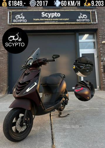 Piaggio Zip | 2017 | Carbon | 60 km/h | Full Option | beschikbaar voor biedingen