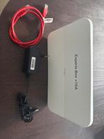 KPN Experia Box V10A Router/Modem, Computers en Software, Ophalen of Verzenden, Gebruikt, Router met modem