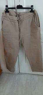 Bruine capri broek een maat met elastiek, Maat 38/40 (M), Bruin, Ophalen of Verzenden, Zo goed als nieuw