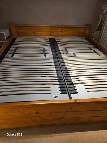 2 persoons bed ,lits-jumeaux. beschikbaar voor biedingen
