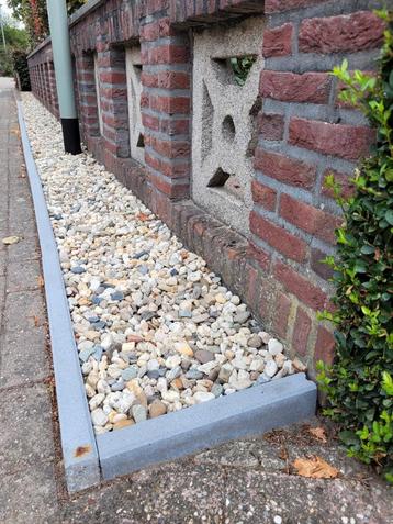 Grind/kiezelstenen +/- 10m2 ophalen in Venray (GRATIS) beschikbaar voor biedingen