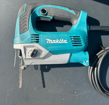 Makita Decoupeerzaag JV0600 650w beschikbaar voor biedingen