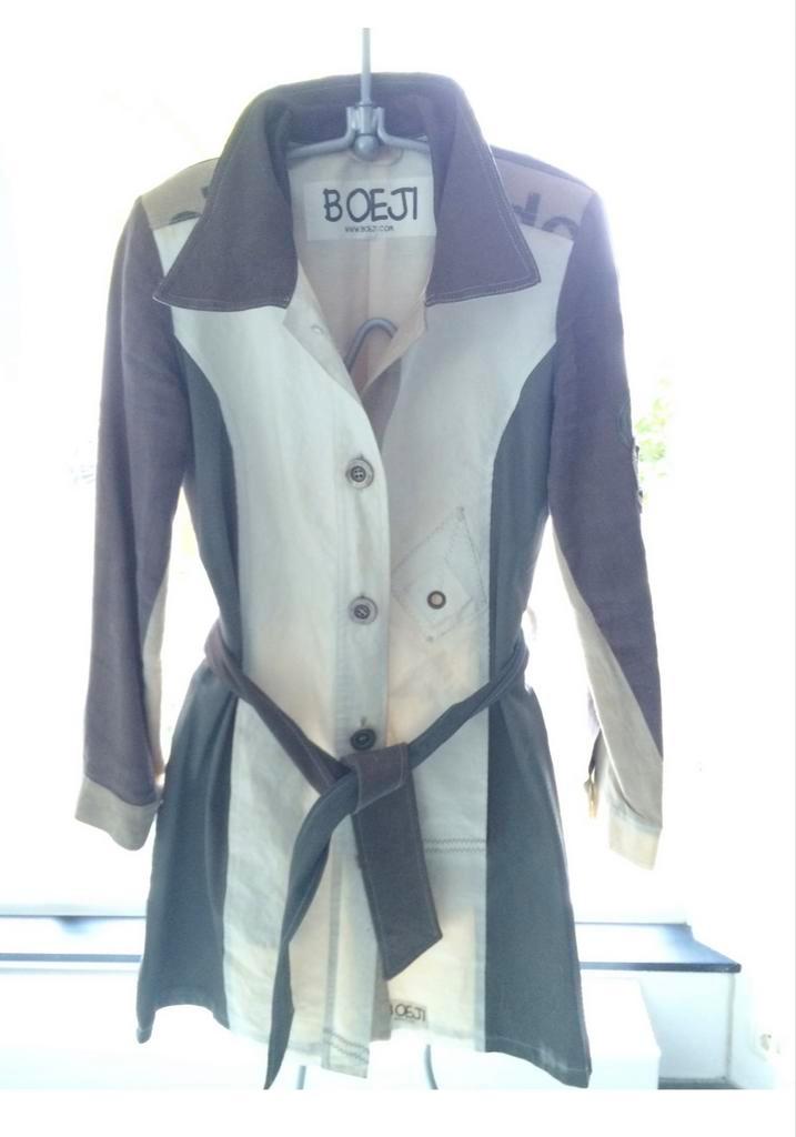 BOEJI trenchcoat maat 38, Kleding | Dames, Jassen | Zomer, Zo goed als nieuw, Maat 38/40 (M), Ophalen of Verzenden