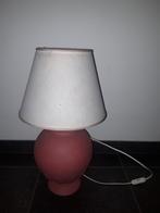 Stenen lamp, opknappertje

55 cm hoog - DIY, Ophalen of Verzenden, Gebruikt, Overige materialen, 50 tot 75 cm