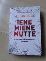 M.J.Arlidge Iene miene mutte, Ophalen of Verzenden