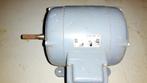 elektromotor grosshopp 230 380v 1350 u/min vraagprijs 35 eur, Doe-het-zelf en Verbouw, Motoren, Ophalen of Verzenden, Gebruikt