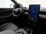Ford Mustang Mach-E Extended Premium AWD 98 kWh | PANO | 360, Auto's, Ford, Automaat, Gebruikt, Zwart, Met garantie (alle)