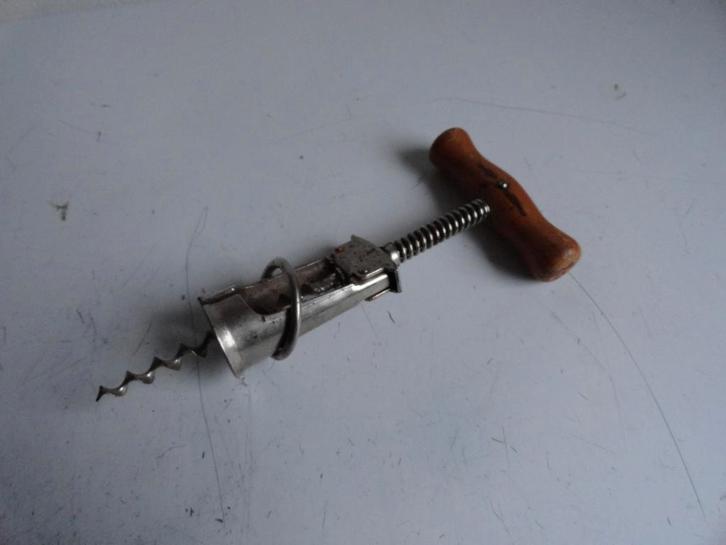 Kurkentrekker, antieke Duitse Columbus kurkentrekker, Antiek en Kunst, Antiek | Gereedschap en Instrumenten, Ophalen of Verzenden