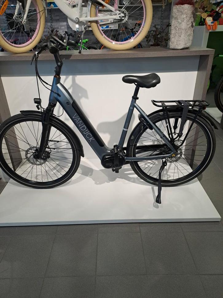 Vandijck leto 56cm elektrische fiets 730wh accu voorvering, Fietsen en Brommers, Fietsen | Dames | Damesfietsen, Zo goed als nieuw