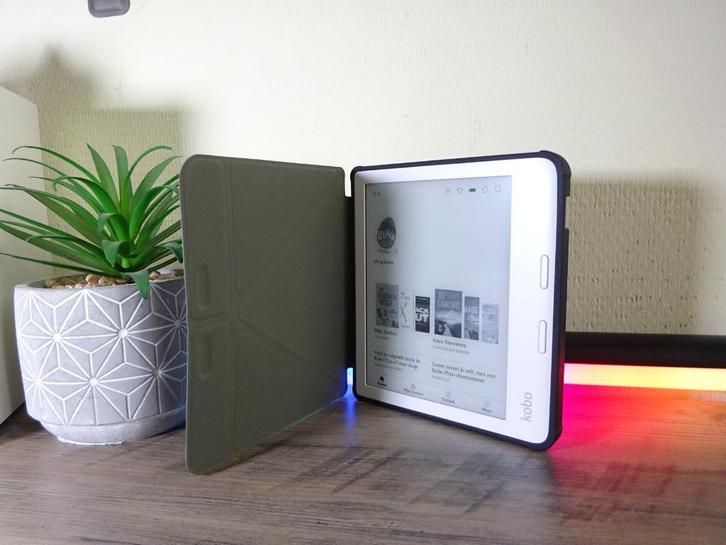 Zgan KOBO Libra 2 e-reader, 32GB, wit, met sleepcover, Computers en Software, E-readers, Zo goed als nieuw, 7 inch, 16 GB of meer