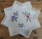 Franse ovenschaal stervorm met fruitmotief, Revol Mahé, Gebruikt, -, -, Ophalen of Verzenden