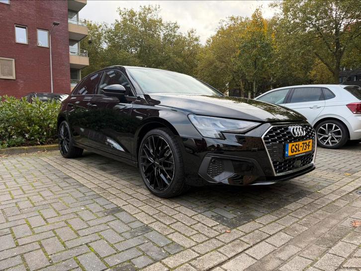 Audi A3 40 Tfsi e 204pk Phev S-tronic 2022 Zwart, Auto's, Audi, Particulier, A3, Hybride Elektrisch/Benzine, Plug-in hybride, Euro 6