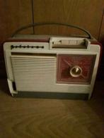 oude draagbare  radio.jaren 60., Ophalen