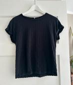 C&A | Maat 36 | mooi zwart shirt met structuur stof, Kleding | Dames, T-shirts, Zwart, Ophalen of Verzenden, Zo goed als nieuw