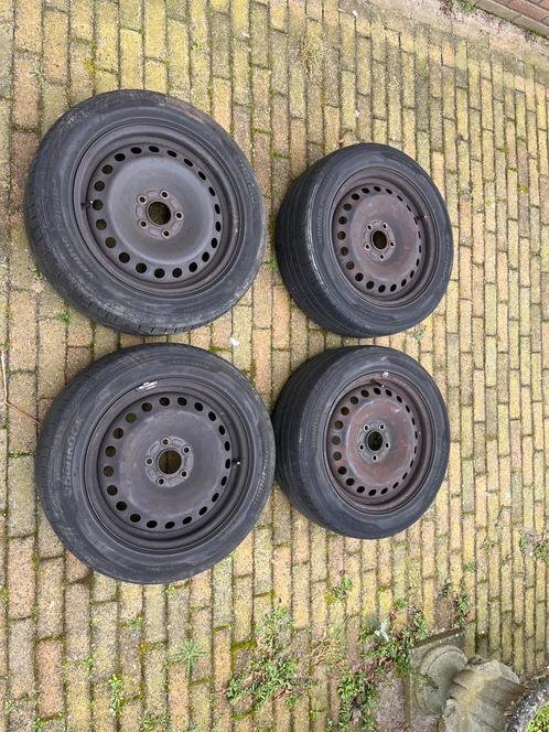 Ford mondeo, volvo stalen belgen hankook banden, Auto diversen, Aanhangwagen-onderdelen, Zo goed als nieuw, Ophalen of Verzenden