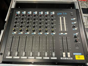 Dateq LPM7.4 met flightcase beschikbaar voor biedingen