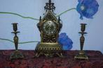 Klokstel met kandelaren  ( Brons, Antiek en Kunst, Ophalen of Verzenden