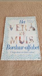 borduur alfabet, Hobby en Vrije tijd, Borduren en Borduurmachines, Ophalen of Verzenden, Zo goed als nieuw, Handborduren, Patroon