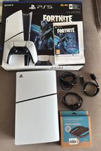 PlayStation 5 Slim Digital Edition + standaard + Fortnite, Spelcomputers en Games, Ophalen, Nieuw, Playstation 5 Digital